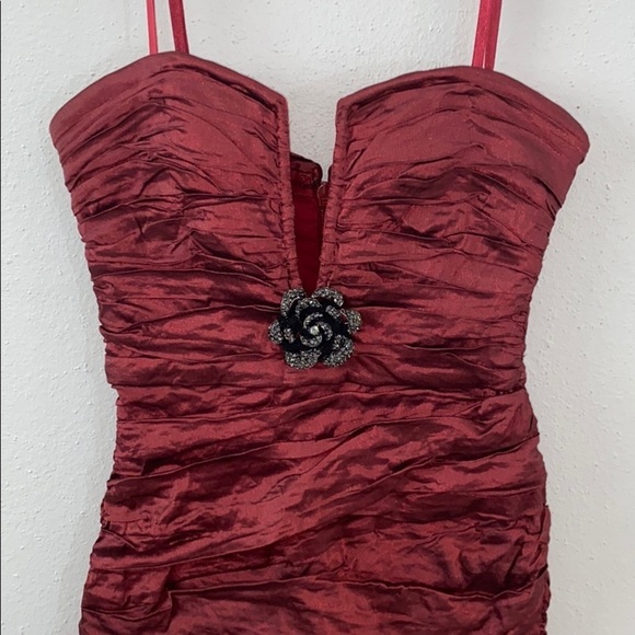 BCBGMaxAzria Tristina Ruched Ruby Cocktail Dress - Picture 6 of 10